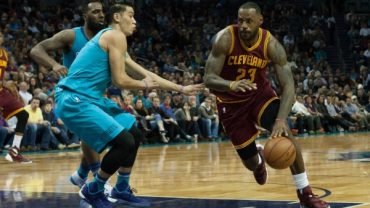 jeremy-lin-defending-lebron-james